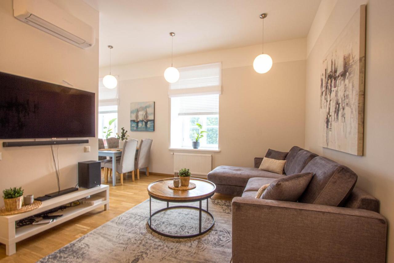 Lossi 32 Cozy Apartment Тарту Екстериор снимка